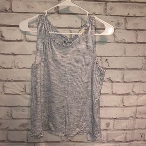 navey striped tank top.